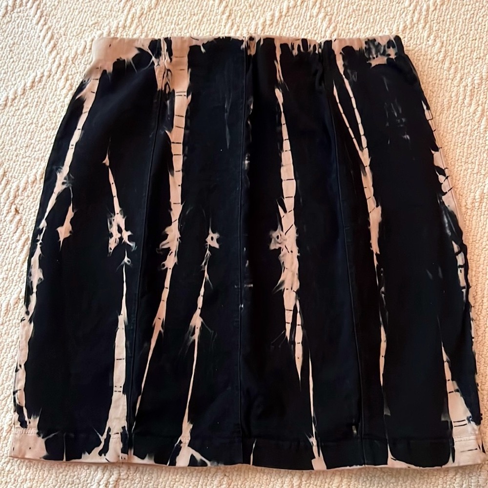 Tye dye mini skirt from Vici